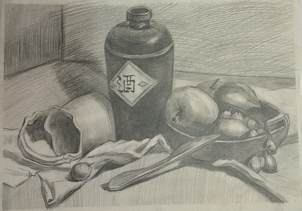 七（4）班 沈宇蕊《素描静物》.jpg