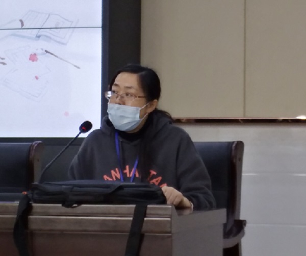 李洪萍发言.jpg