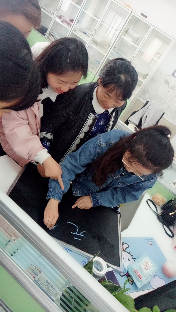 B4BC8CB0140E19F8692B93CE92D9F155.jpg